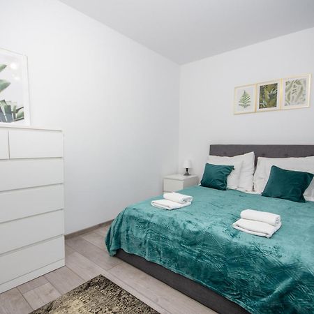 Inpoint Zablocie Modern Apartments For Work&Travel คราคูฟ ภายนอก รูปภาพ