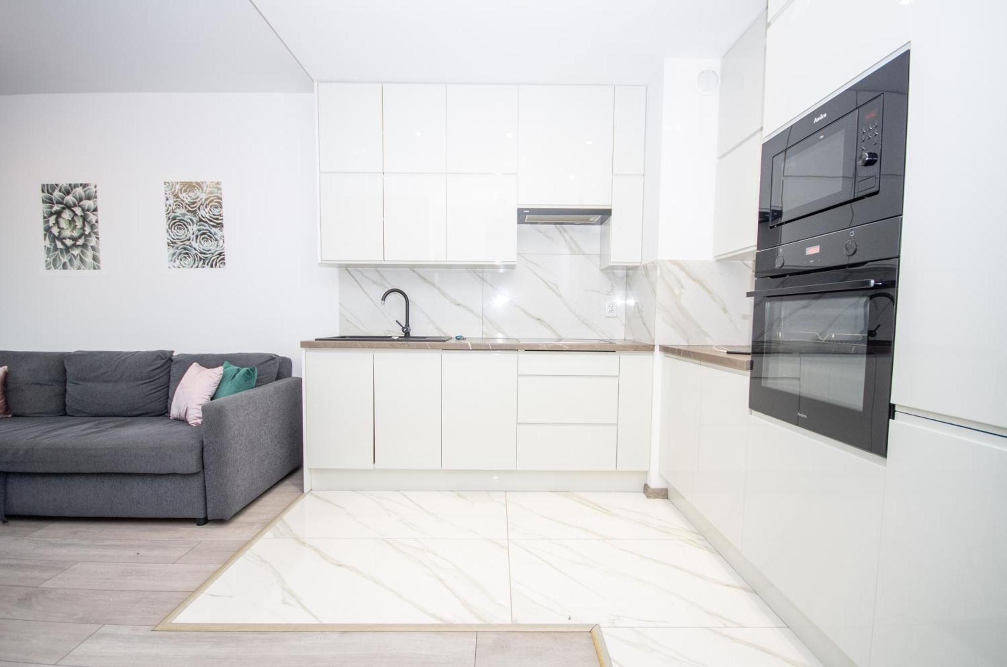 Inpoint Zablocie Modern Apartments For Work&Travel คราคูฟ ภายนอก รูปภาพ