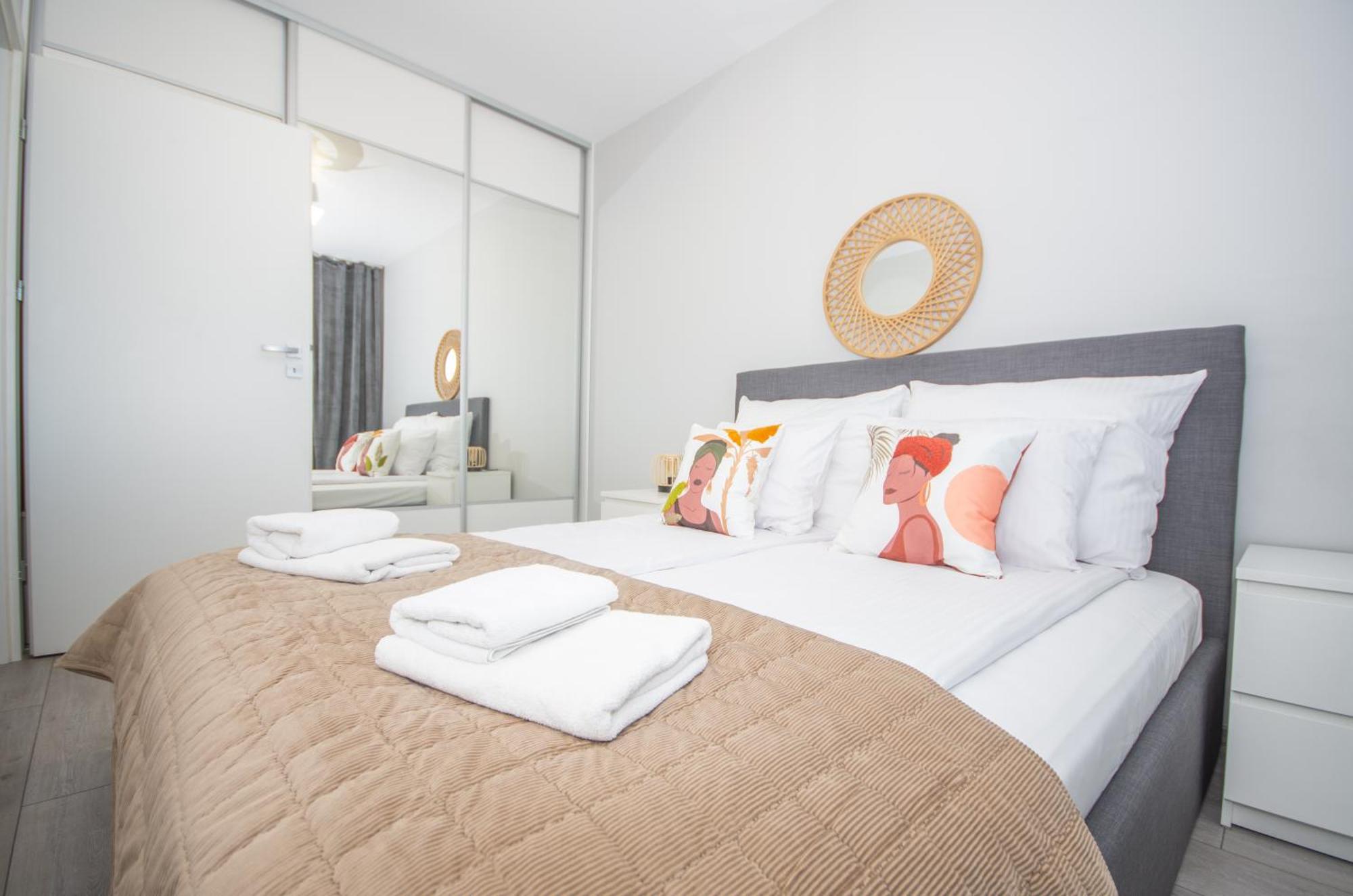 Inpoint Zablocie Modern Apartments For Work&Travel คราคูฟ ภายนอก รูปภาพ